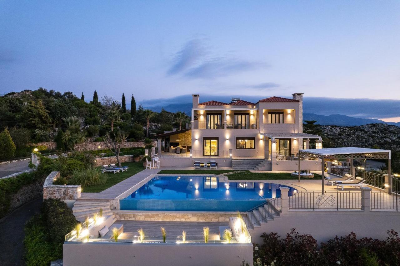 Villa Golden Hill Chrissi Akti Chania Exterior foto